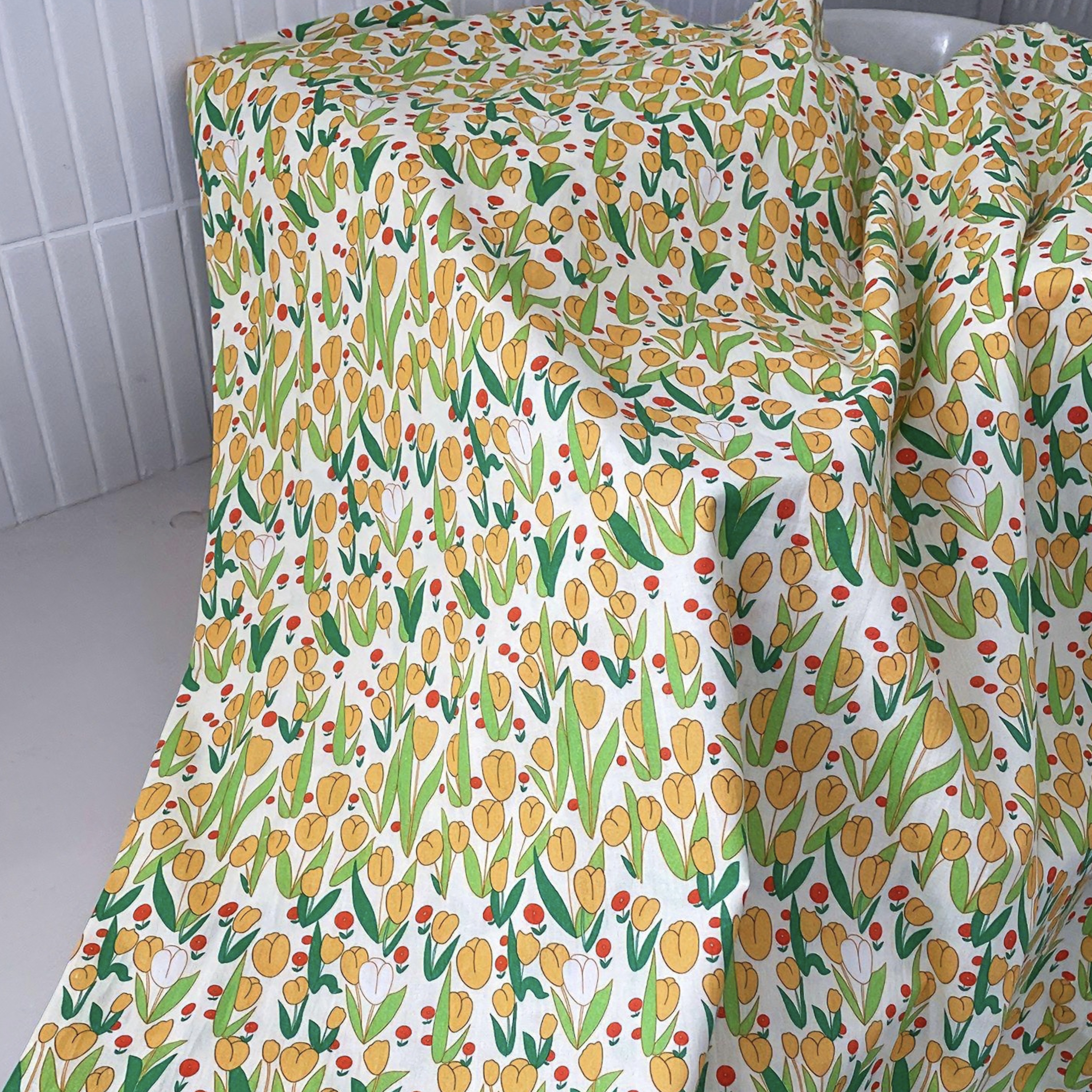 100% Cotton Fabric With Charmi – обзор и цена Home Decor Tulip