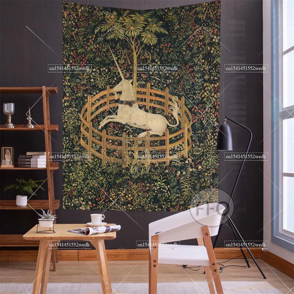 The Unicorn In Captivity Wall  – обзор и цена Aesthetic Tapestry
