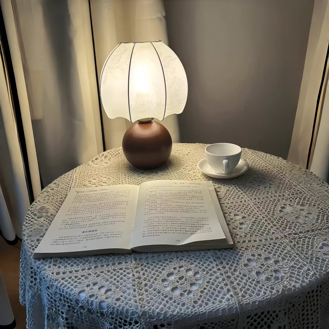 Vintage floral table lamp, med – обзор и цена Home Decor Fabric