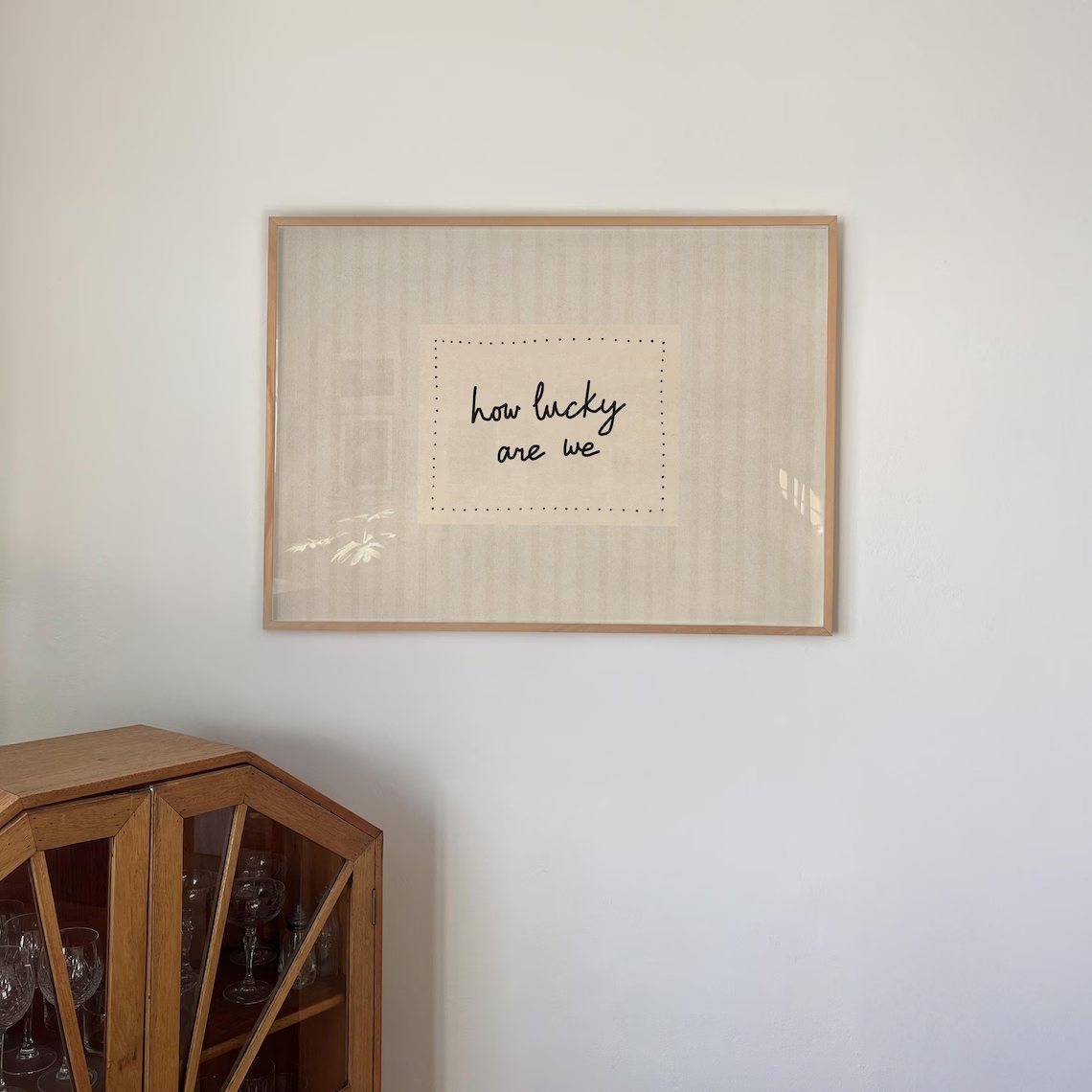 Modern,Minimalist How Lucky Ar – обзор и цена Home Decor Quotes